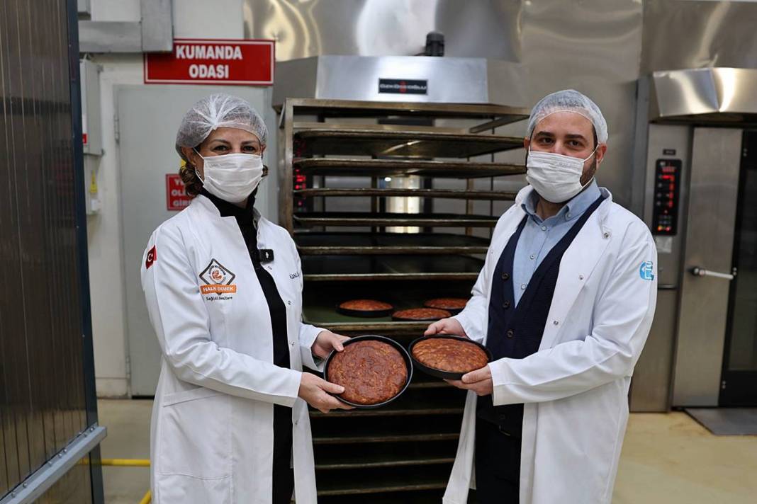 Arkeolojik lezzet raflarda: Anadolu'nun en eski ekmeği yeniden doğdu! 5 bin yıllık ekmeğin sırrı çözüldü 13